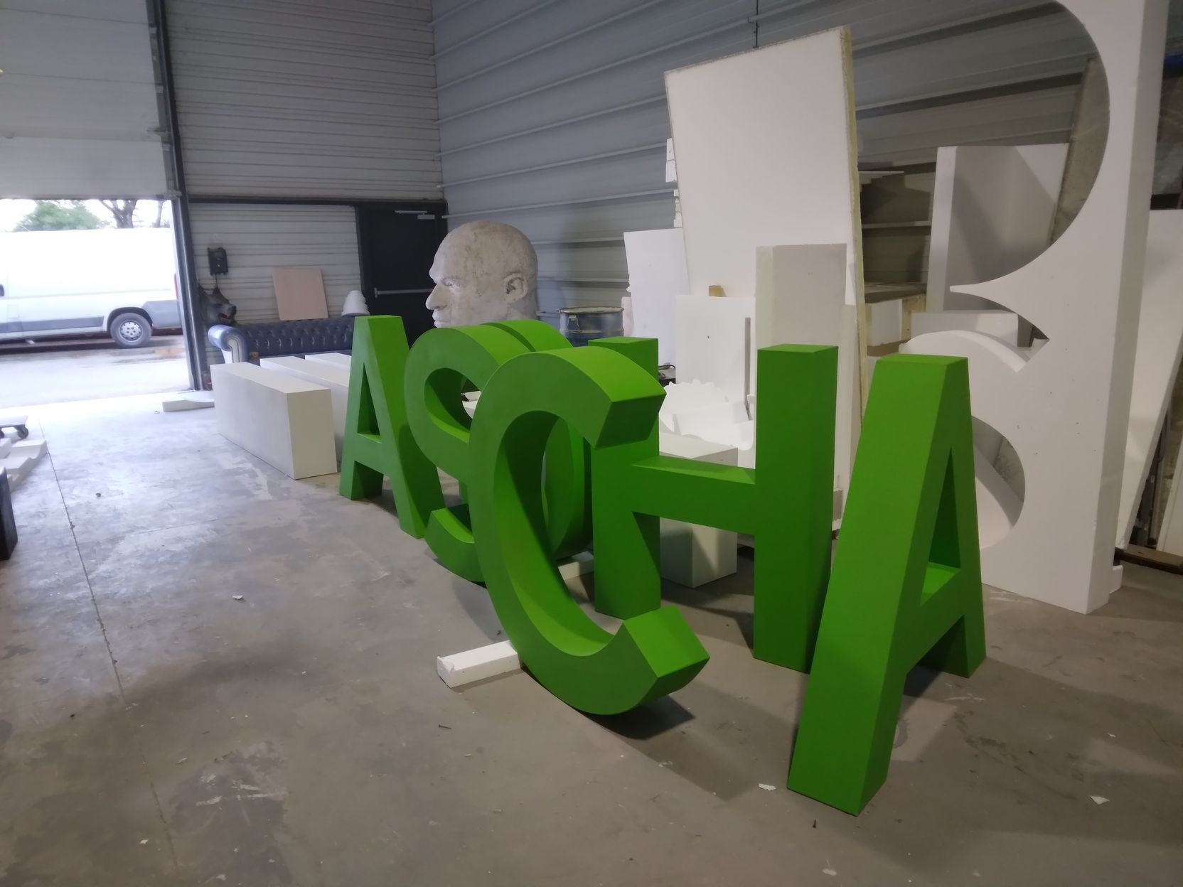 Polyspray réalisation de lettrages 3D