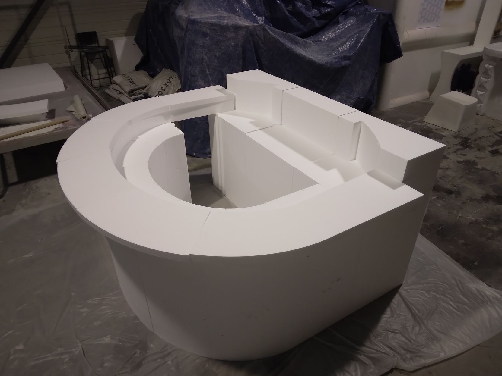 Polyspray réalisation de PLV 3D XXL