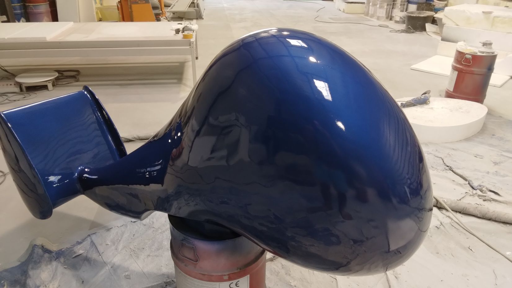 Polyspray réalisation de PLV 3D XXL