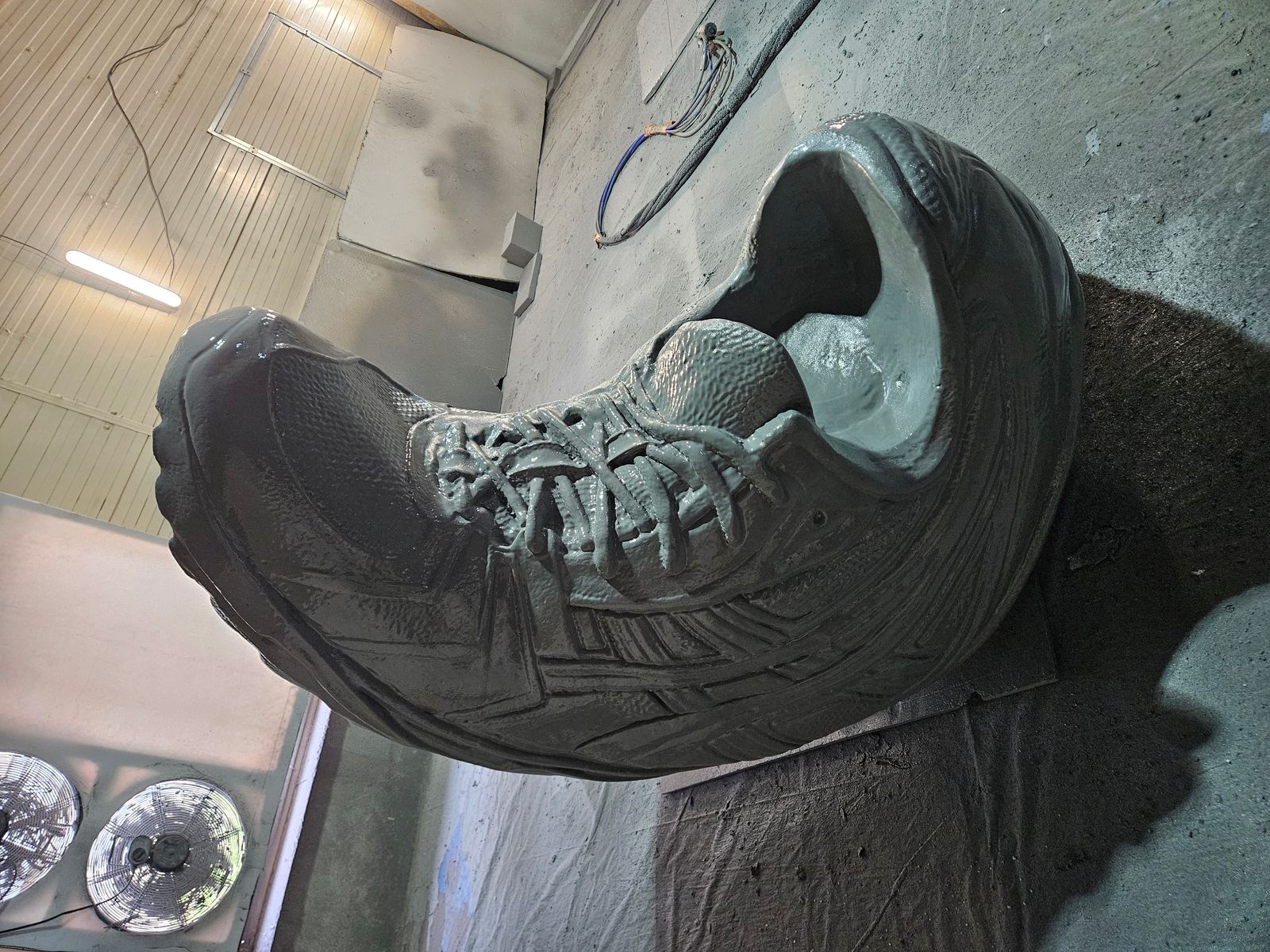 Polyspray réalisation de PLV 3D XXL