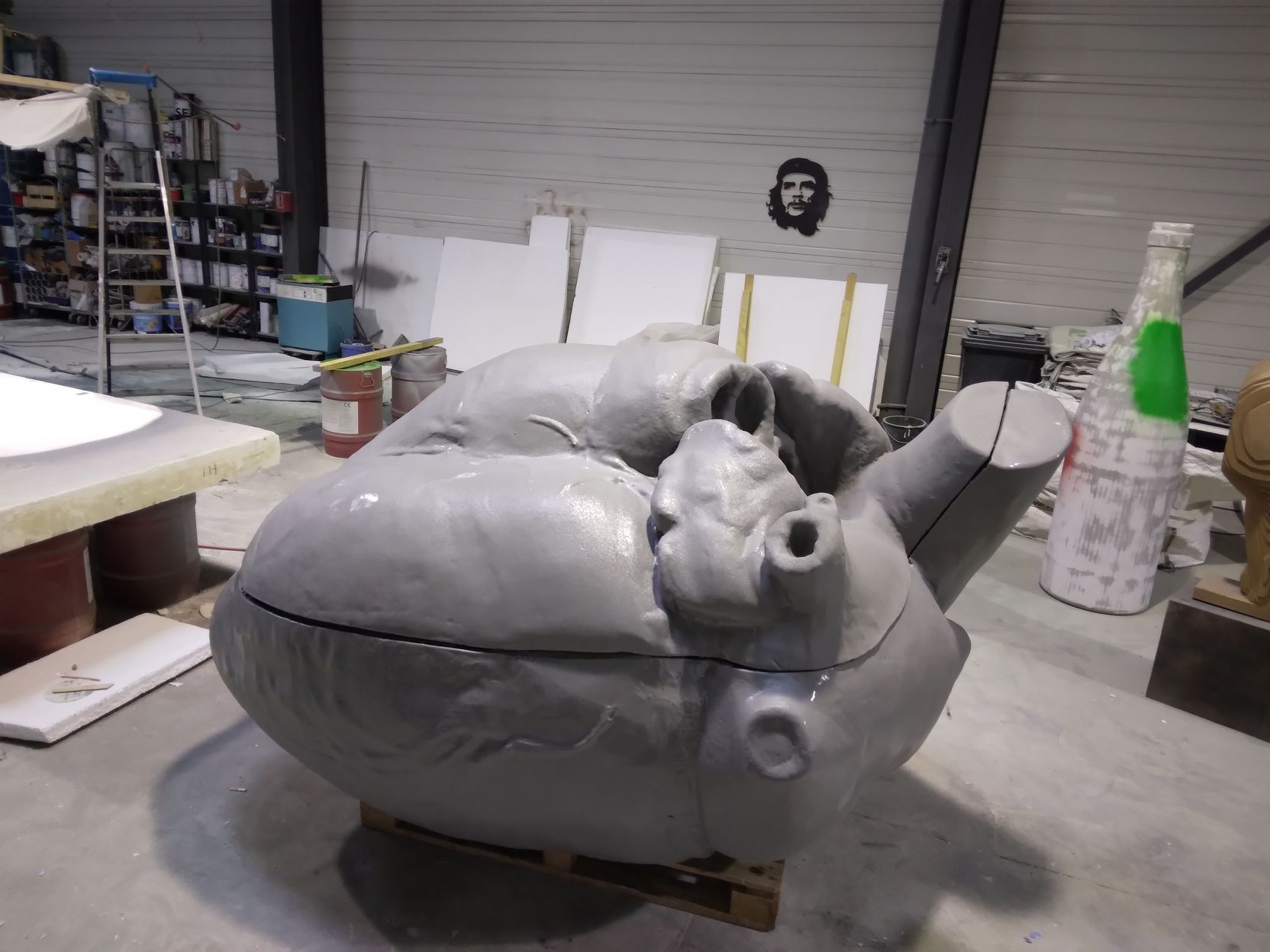 Polyspray réalisation de sculptures XXL