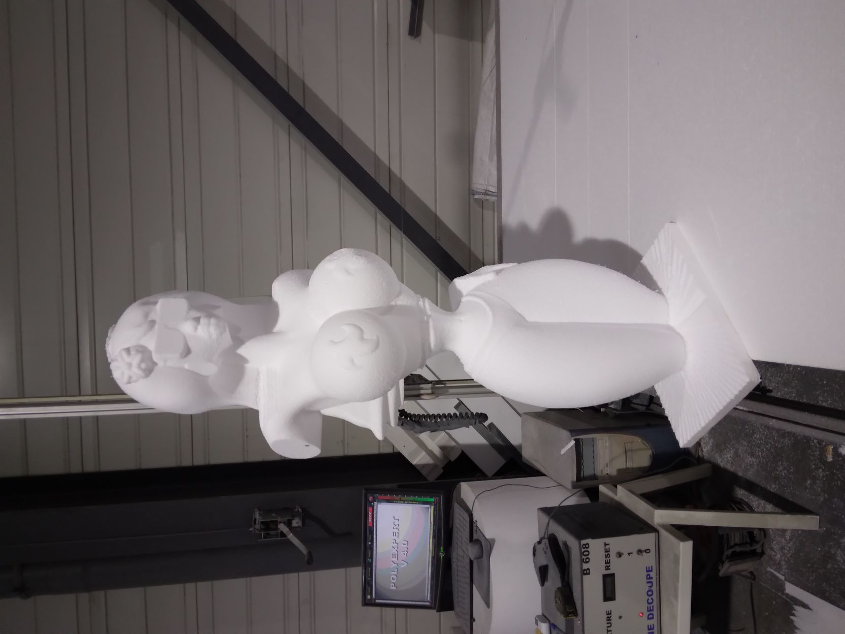 Polyspray réalisation de sculptures XXL